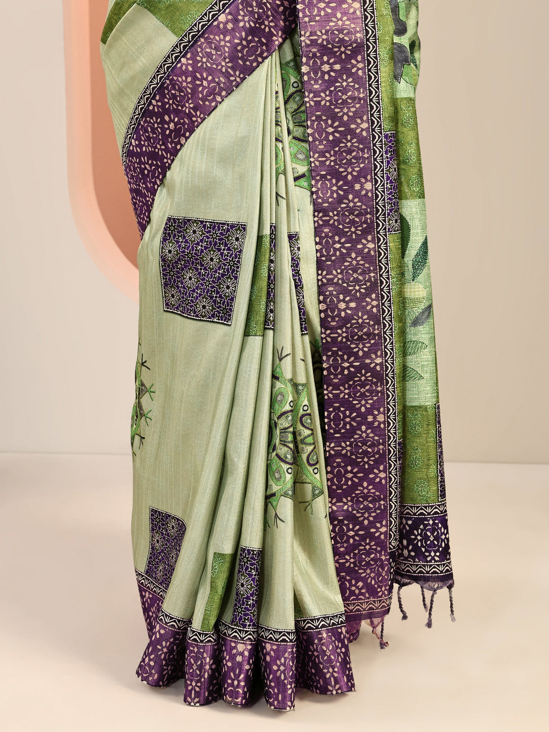  Green Printed Silk Blend Saree With Unstitched Blouse Piece 