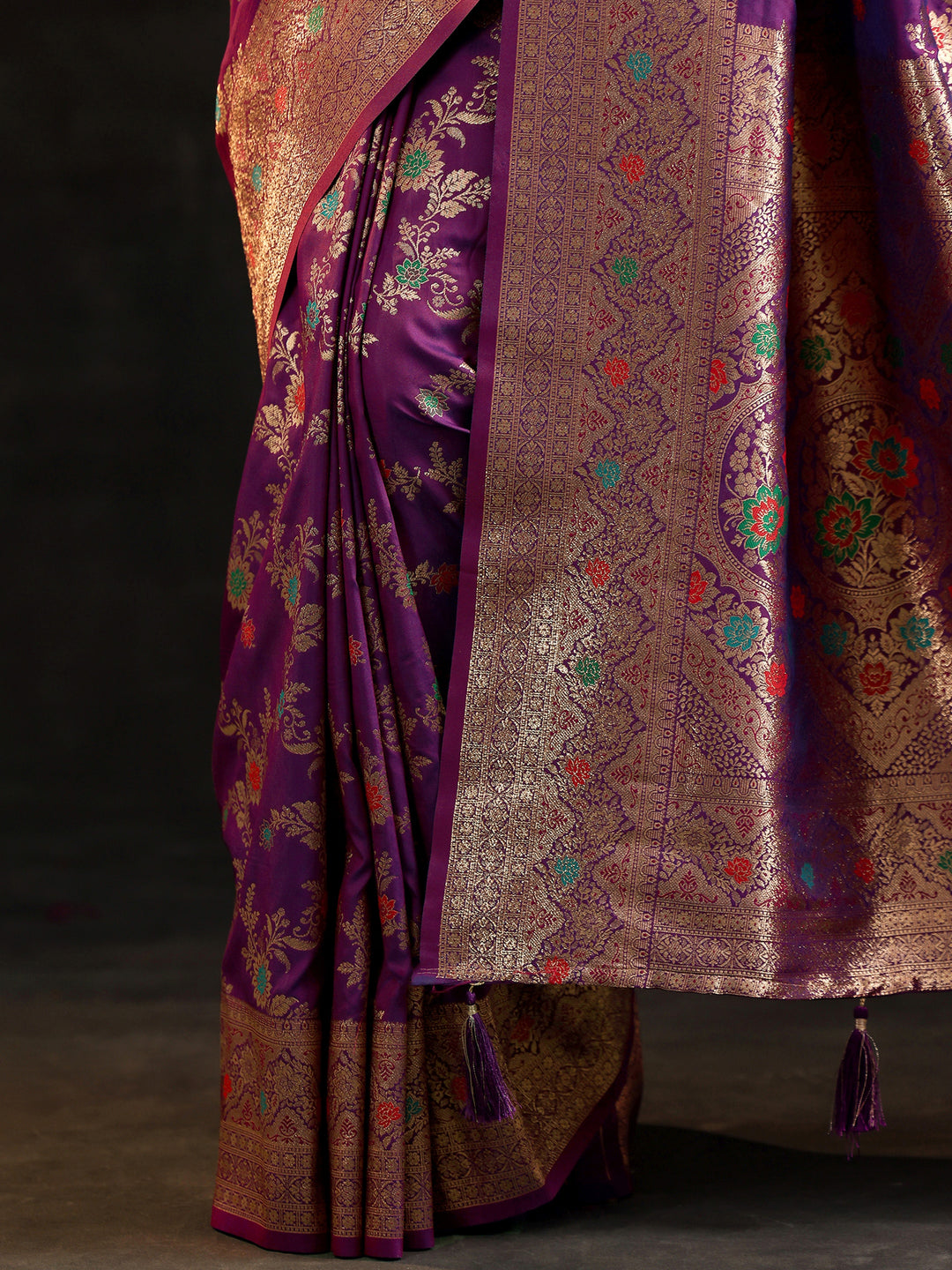  Purple Woven Design Silk Blend Saree With Unstitched Blouse Piece 