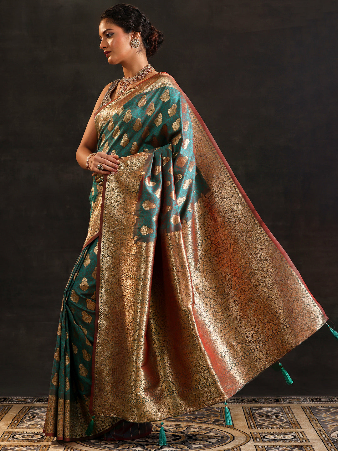  Green Woven Design Silk Blend Saree With Unstitched Blouse Piece 