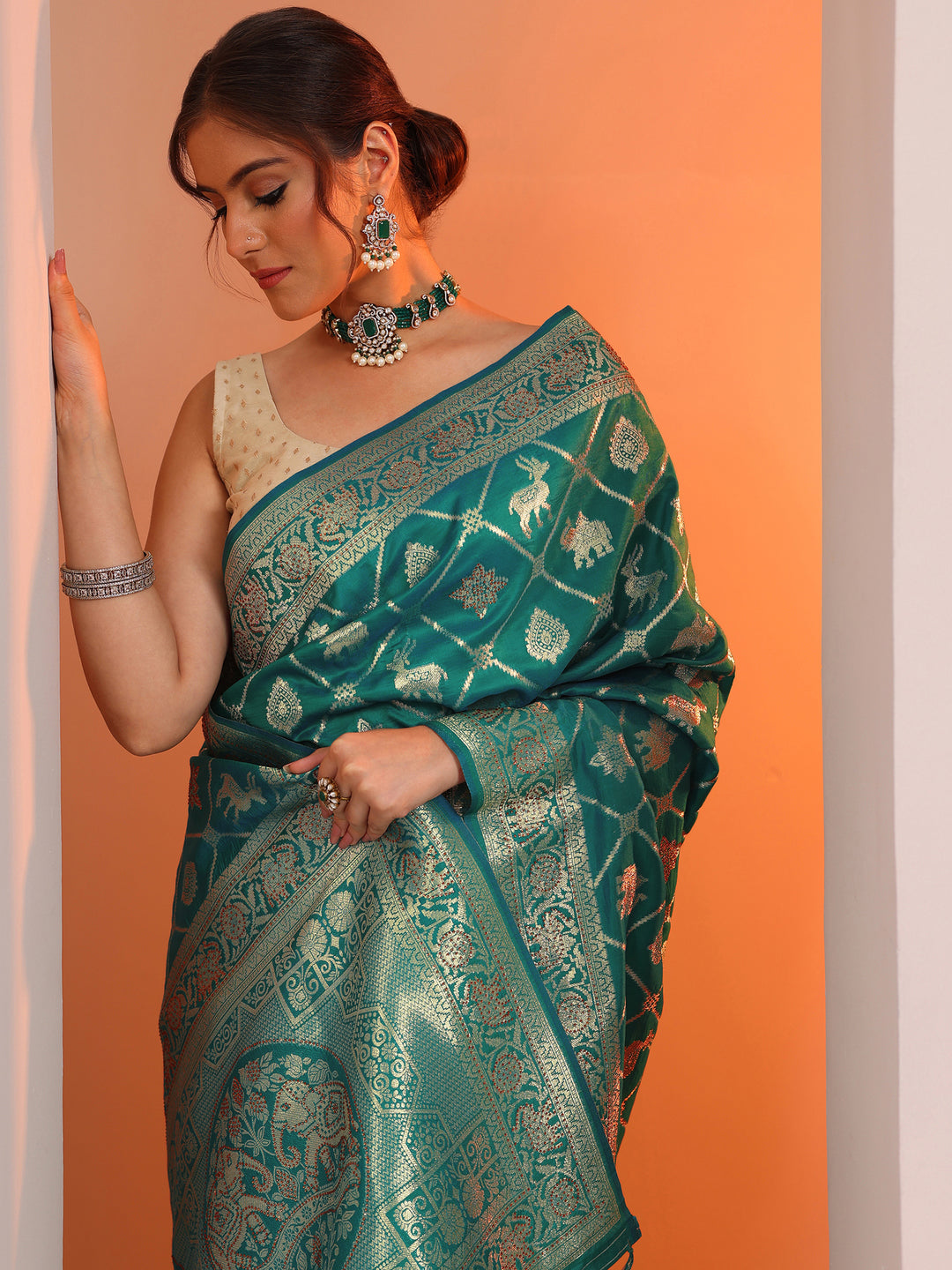 Teal Woven Design Silk Blend Saree With Unstitched Blouse Piece