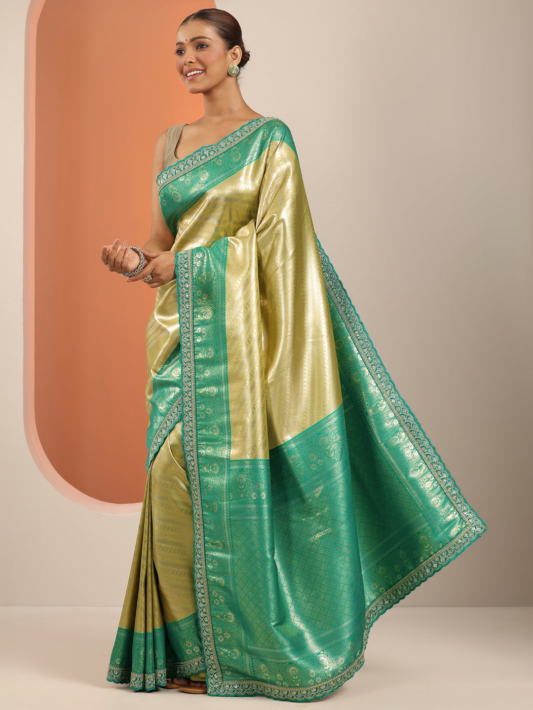  Yellow  Silk Blend Saree With Unstitched Blouse Piece 