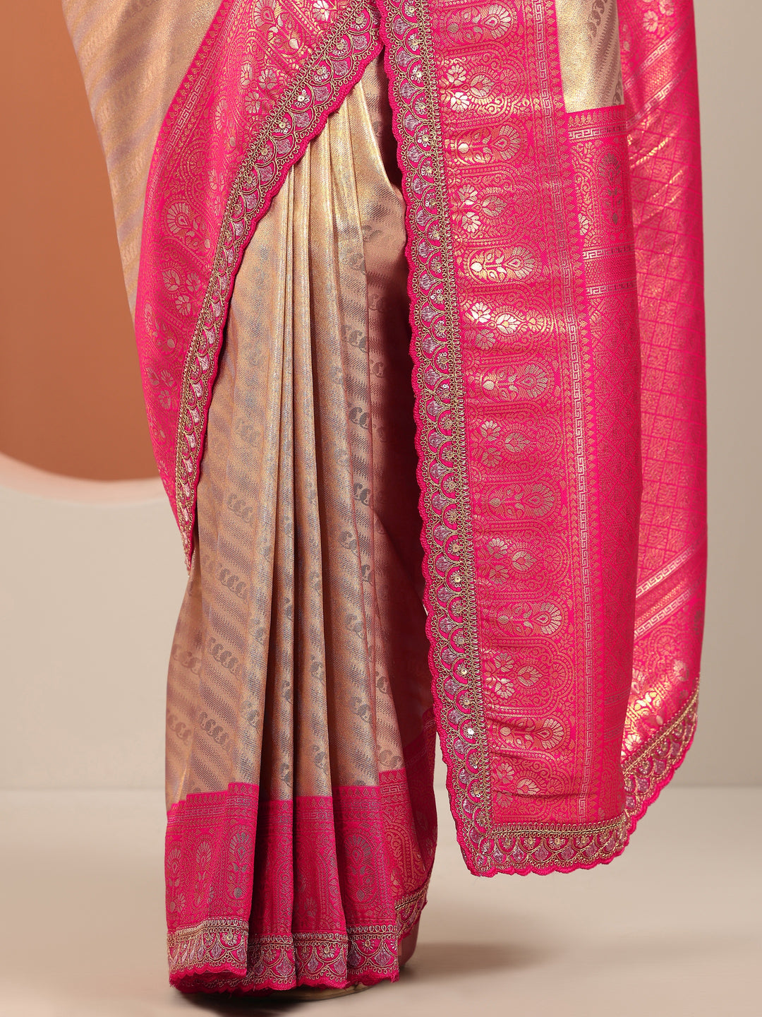  Beige  Silk Blend Saree With Unstitched Blouse Piece 