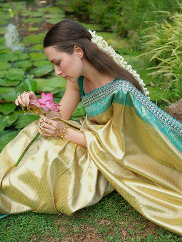 Libas Green Woven Design Banarasi Silk Blend Saree With Unstitched Blouse Piece