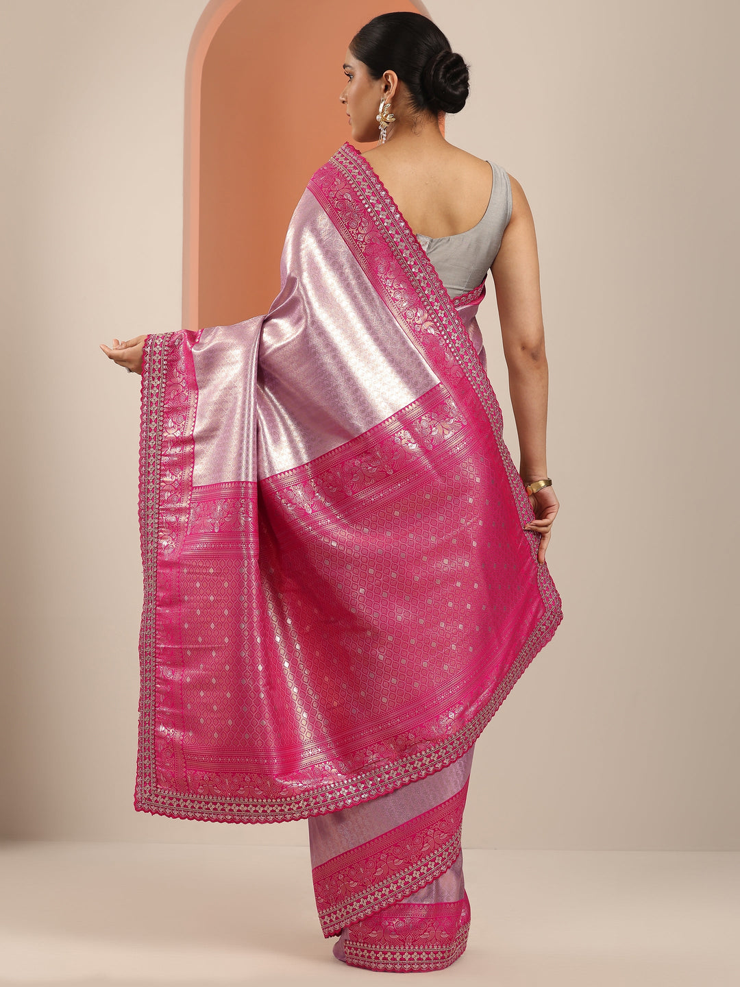  Lavender  Silk Blend Saree With Unstitched Blouse Piece 
