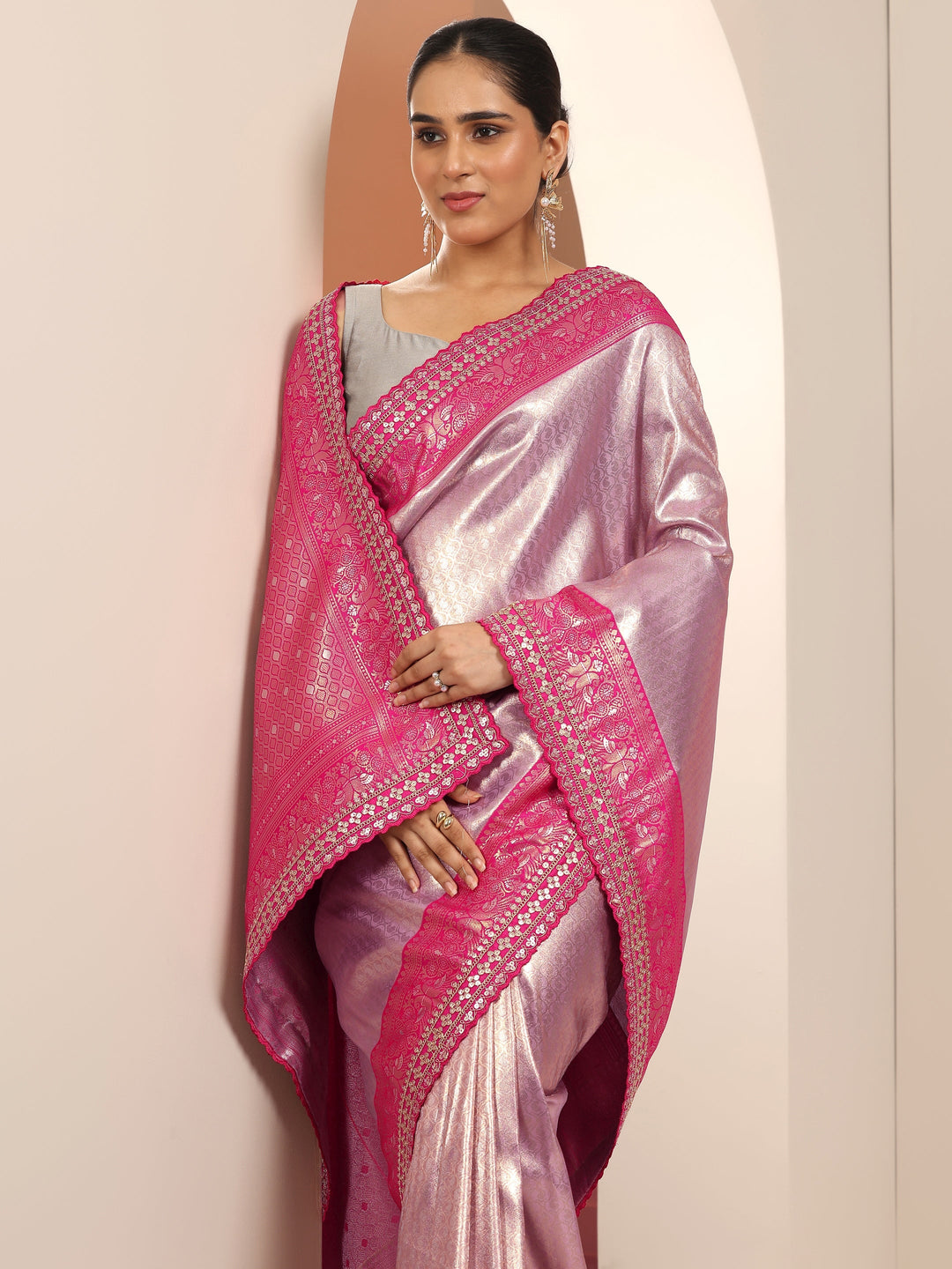  Lavender  Silk Blend Saree With Unstitched Blouse Piece 
