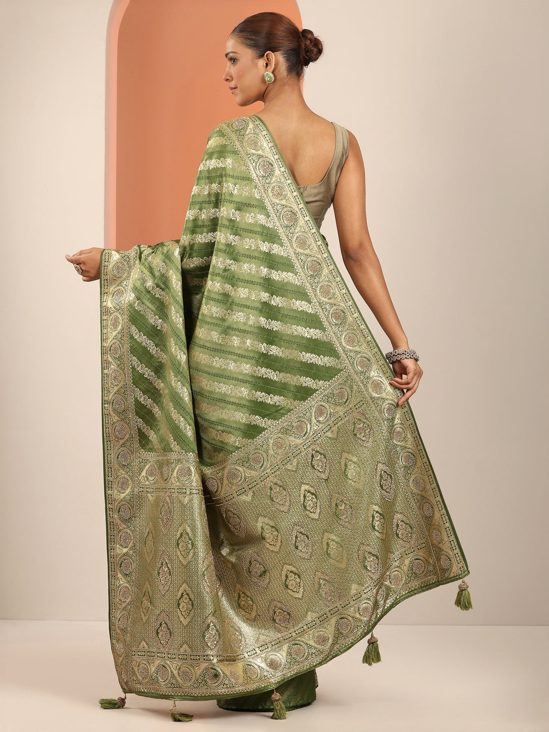  Olive Woven Design Silk Blend Saree With Unstitched Blouse Piece 