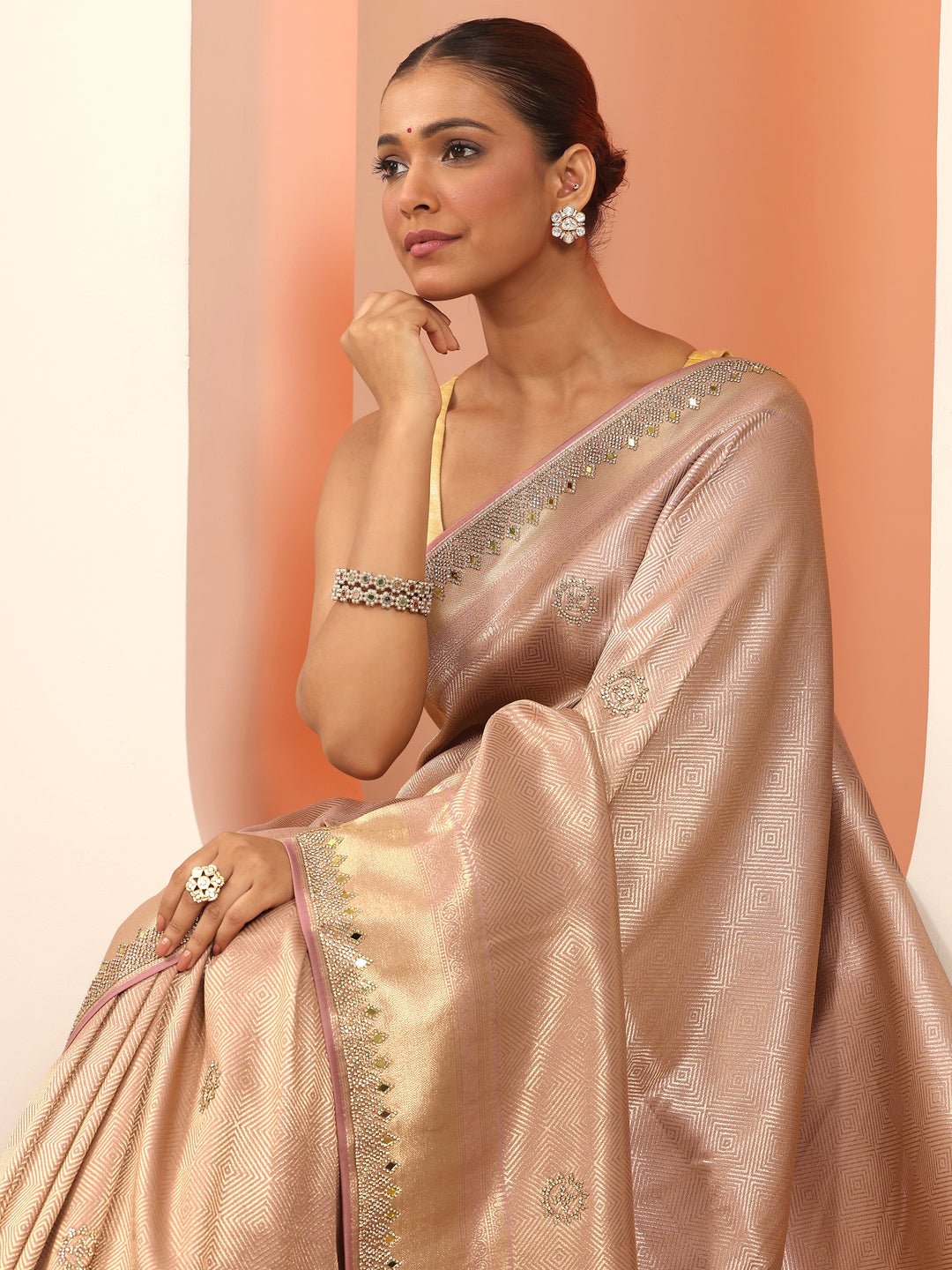  Peach  Silk Blend Saree With Unstitched Blouse Piece 