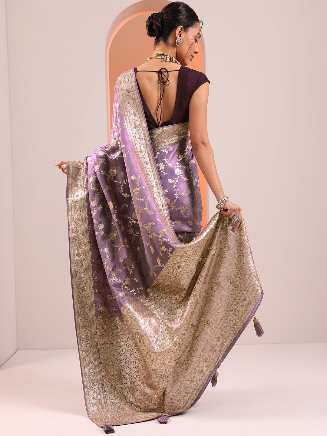  Lavender Woven Design Banarasi Silk Blend Saree With Unstitched Blouse Piece 
