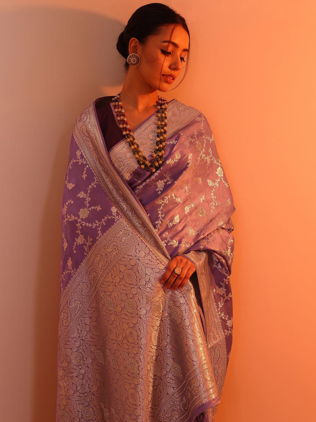 Lavender Woven Design Silk Blend Saree With Unstitched Blouse Piece