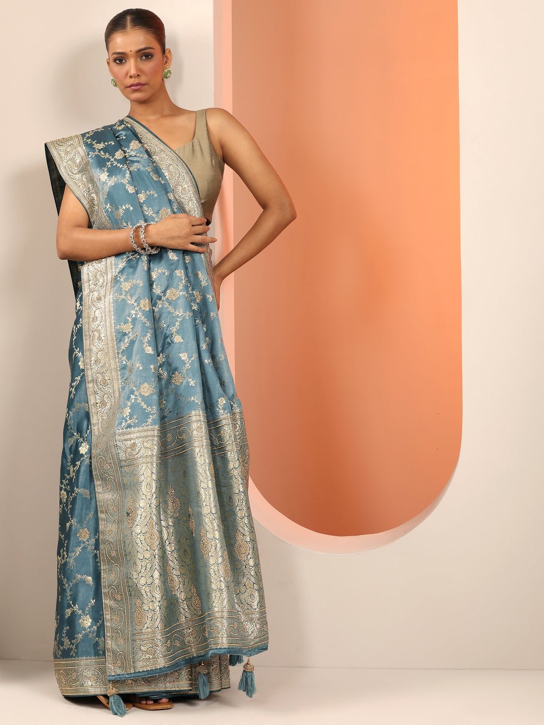  Blue  Silk Blend Saree With Unstitched Blouse Piece 
