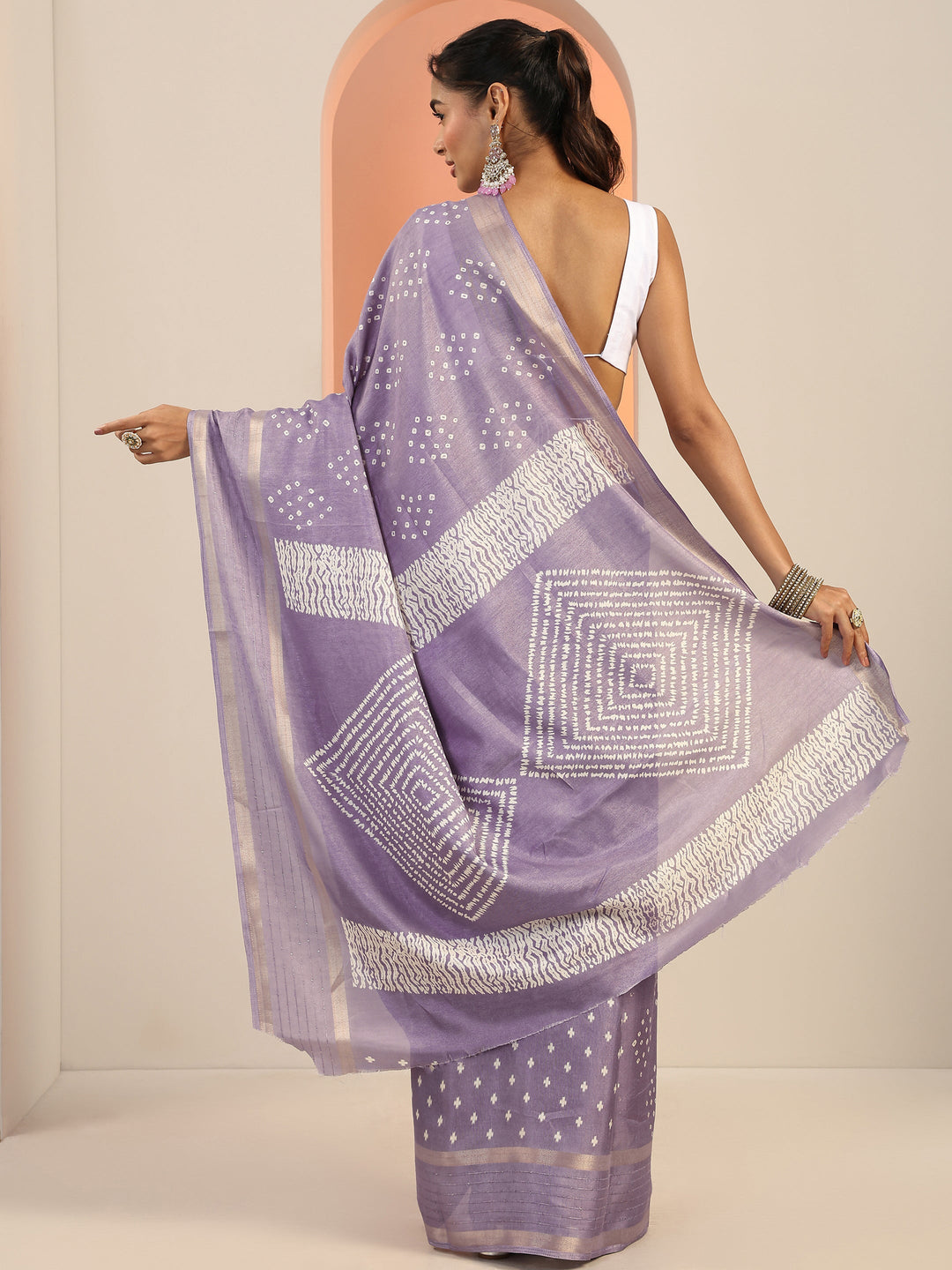  Lavender Printed Silk Blend Saree With Unstitched Blouse Piece 