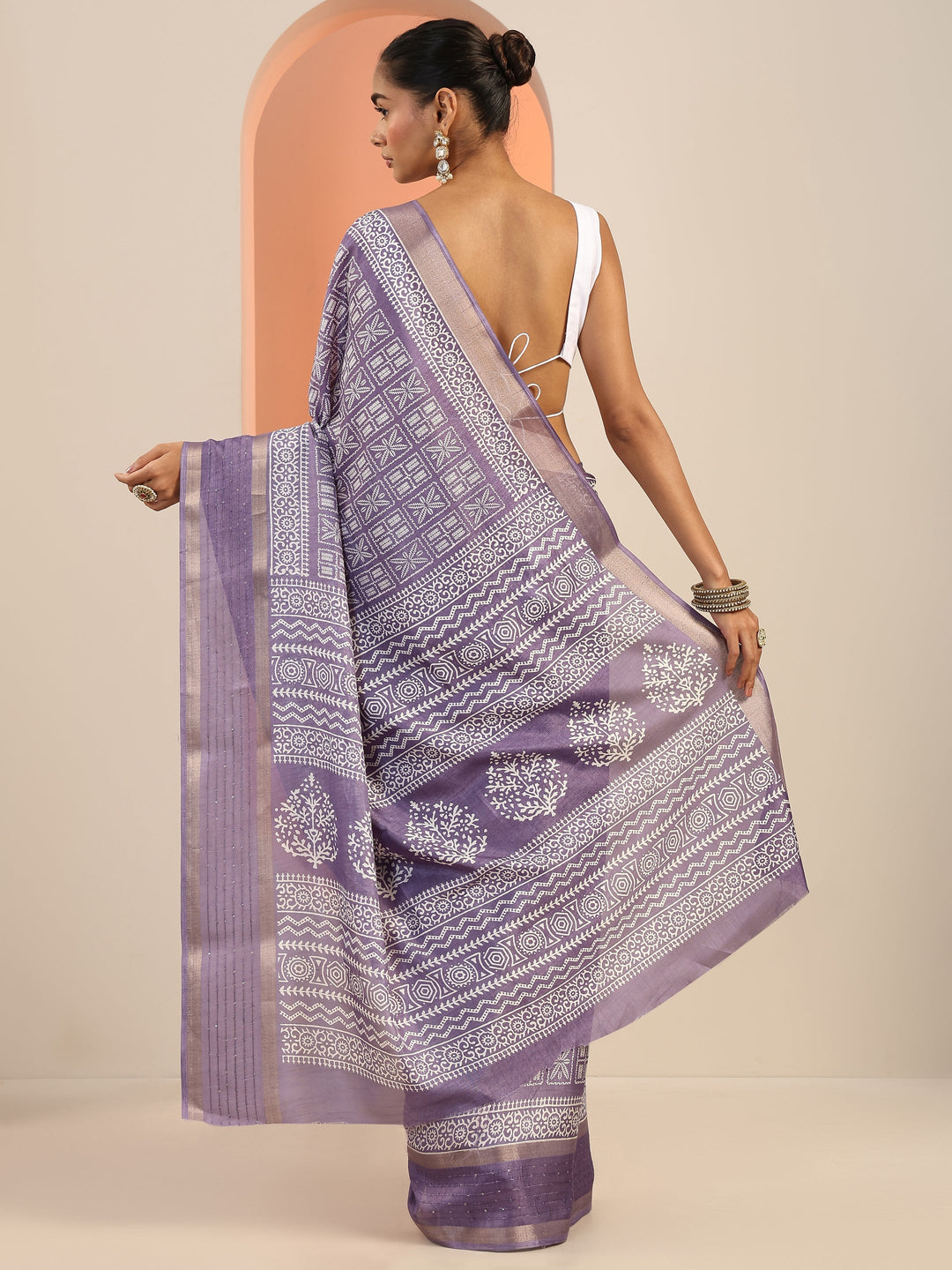  Lavender Printed Silk Blend Saree With Unstitched Blouse Piece 