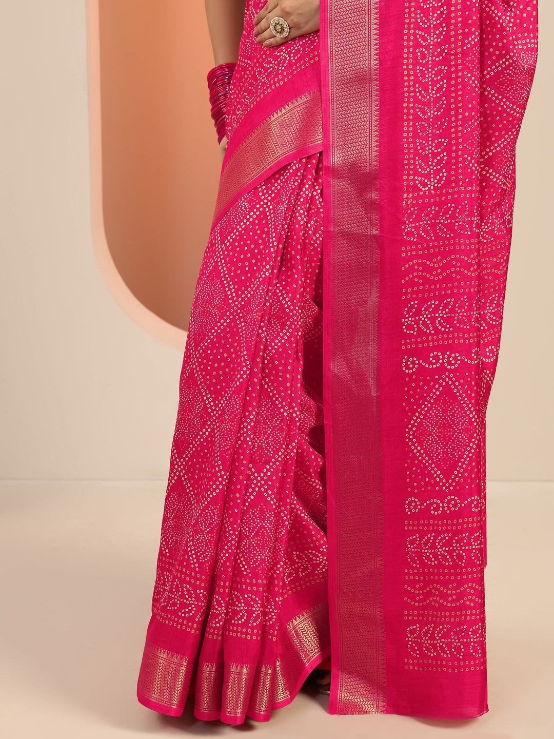  Pink Printed Silk Blend Saree With Unstitched Blouse Piece 