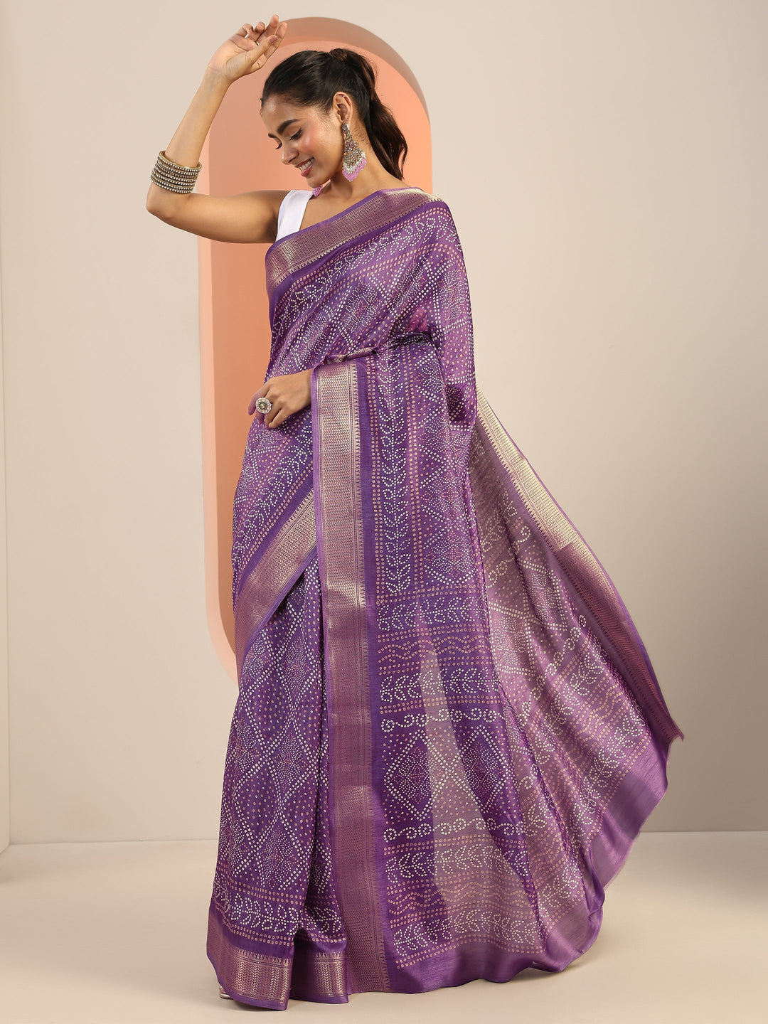  Lavender Printed Silk Blend Saree With Unstitched Blouse Piece 