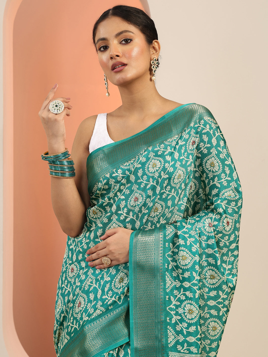  Teal Printed Silk Blend Saree With Unstitched Blouse Piece 