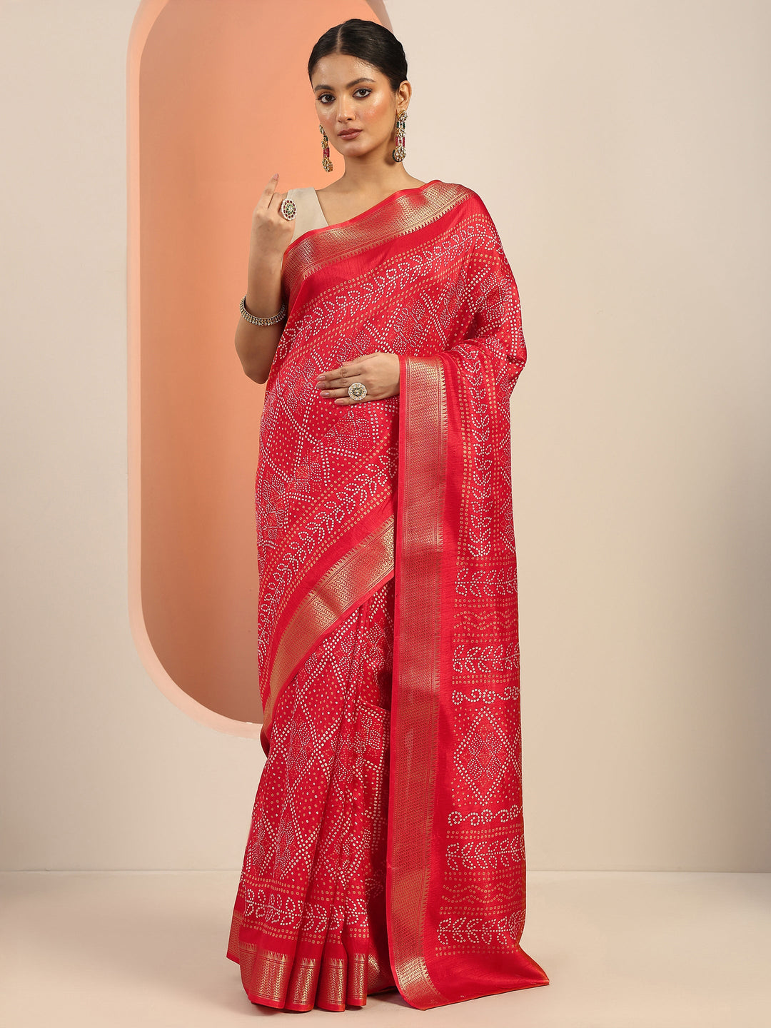  Red Printed Silk Blend Saree With Unstitched Blouse Piece 