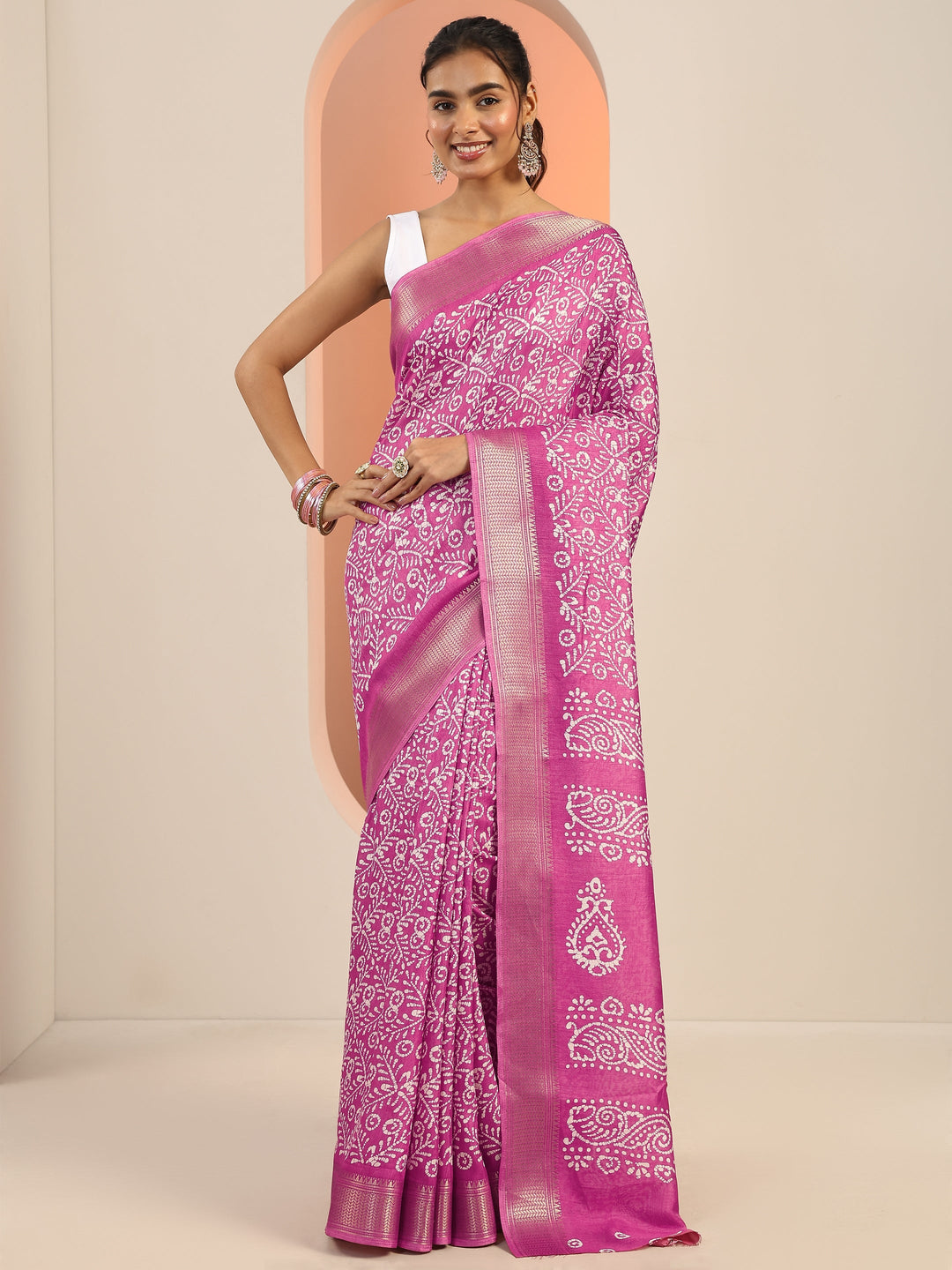  Lavender Printed Silk Blend Saree With Unstitched Blouse Piece 