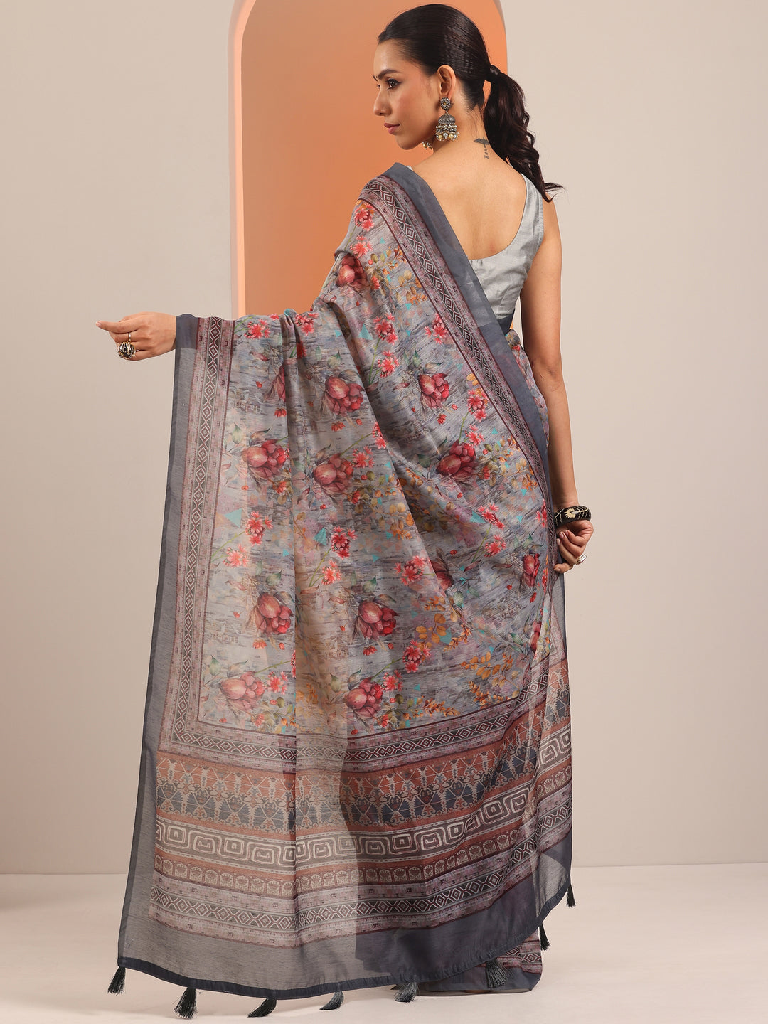  Grey Printed Chanderi Saree With Unstitched Blouse Piece 