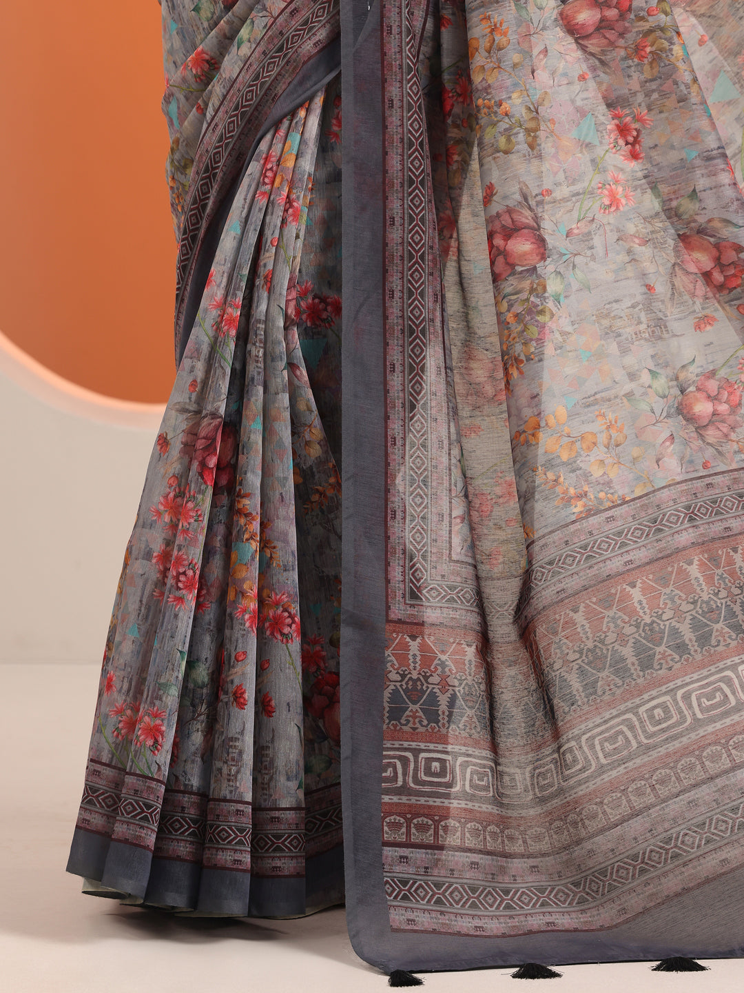  Grey Printed Chanderi Saree With Unstitched Blouse Piece 