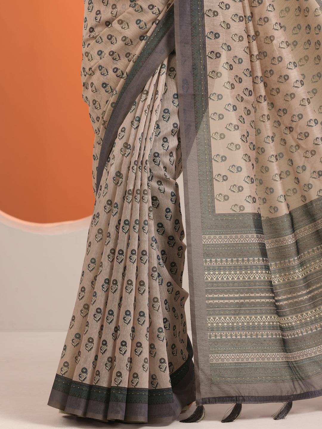  Taupe Printed Silk Blend Saree With Unstitched Blouse Piece 