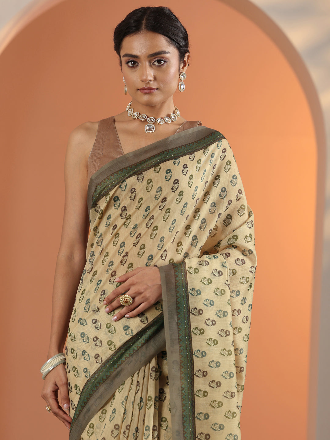  Beige Printed Silk Blend Saree With Unstitched Blouse Piece 