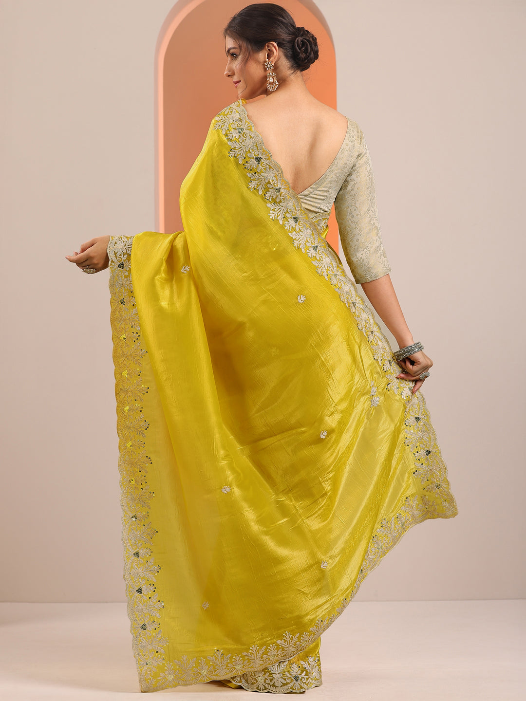  Yellow Embroidered Organza Saree With Unstitched Blouse Piece 