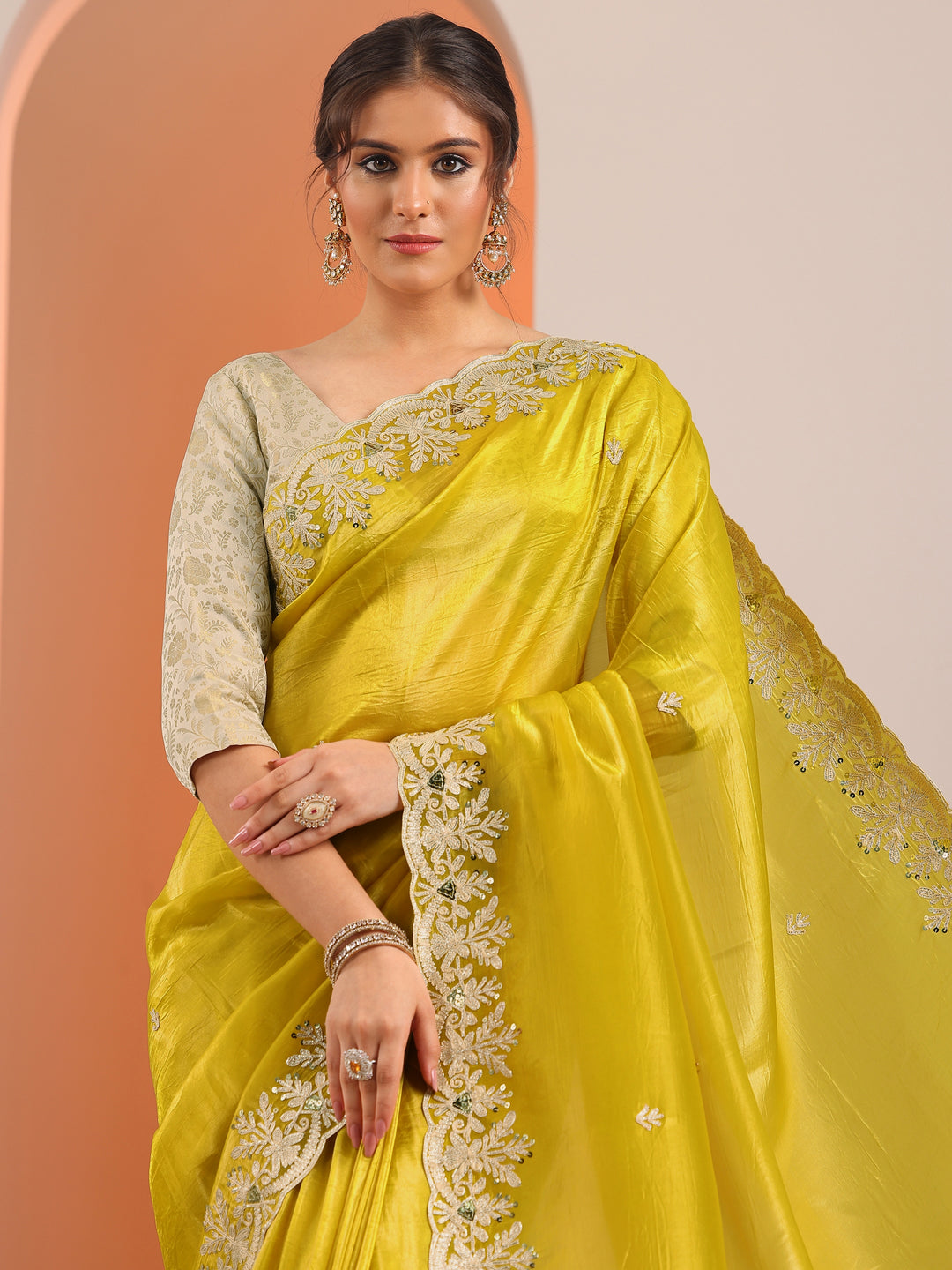  Yellow Embroidered Organza Saree With Unstitched Blouse Piece 