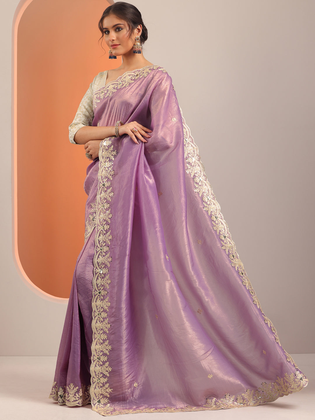  Lavender Embroidered Organza Saree With Unstitched Blouse Piece 