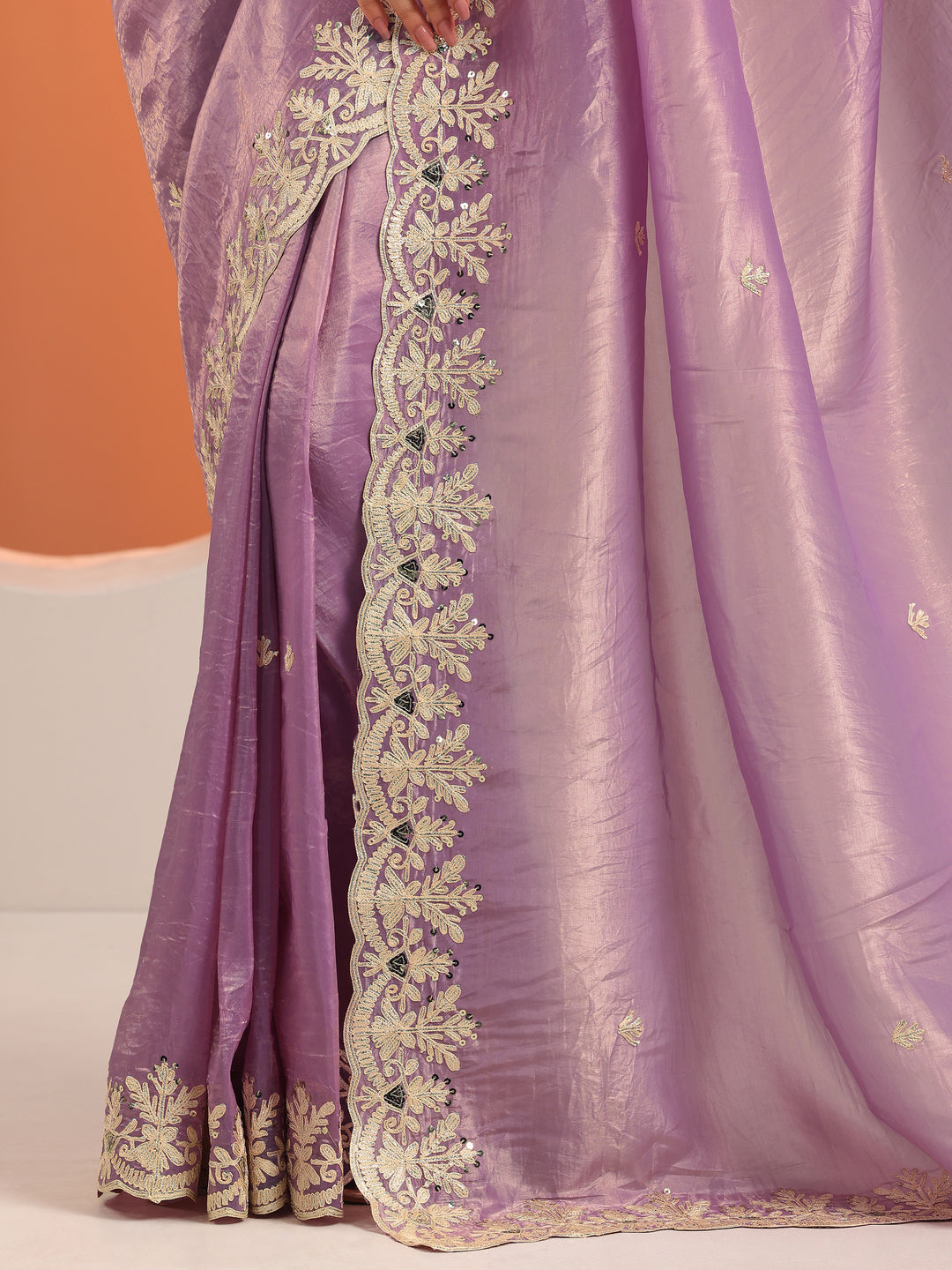  Lavender Embroidered Organza Saree With Unstitched Blouse Piece 