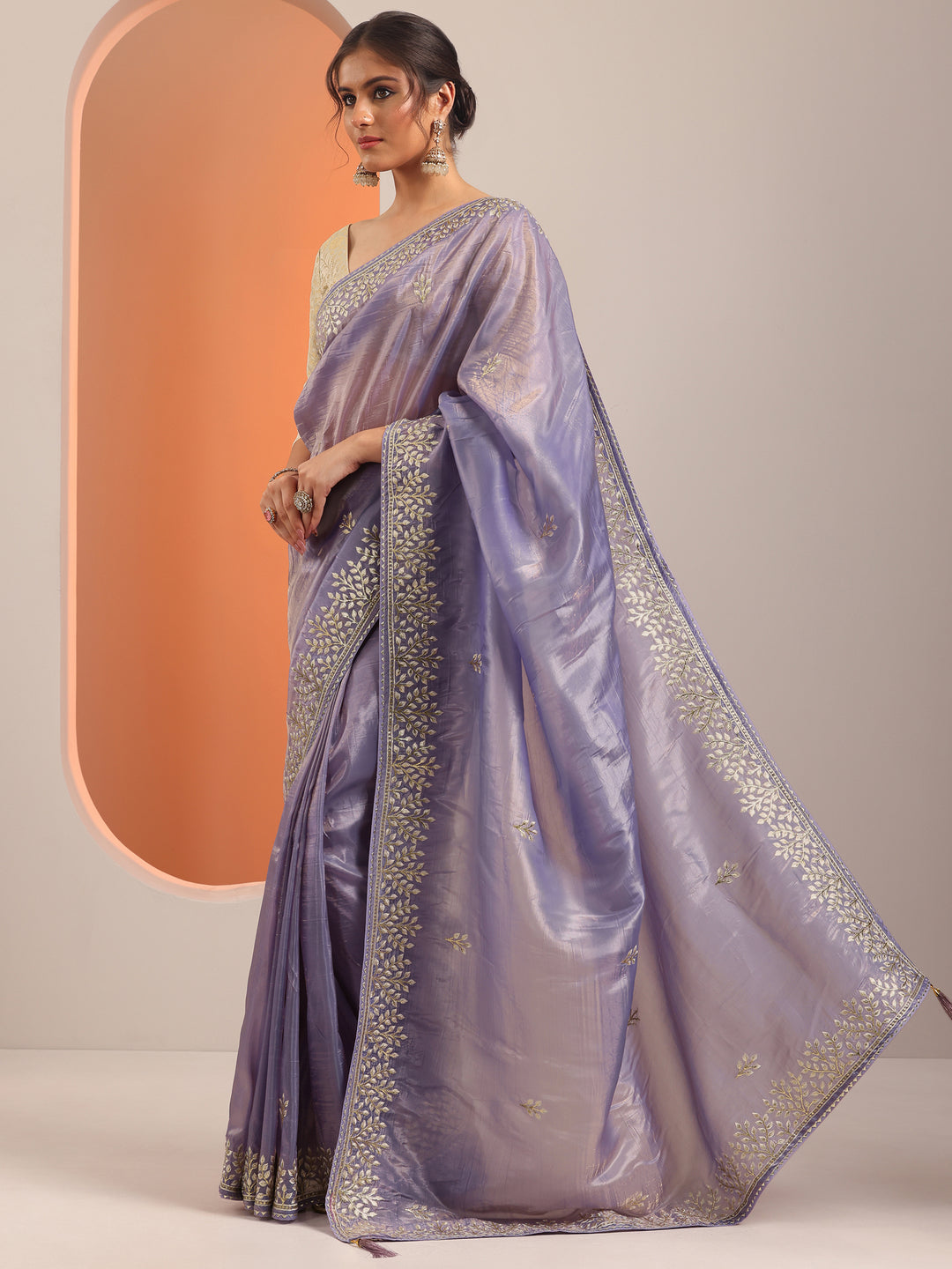  Lavender Embroidered Organza Saree With Unstitched Blouse Piece 