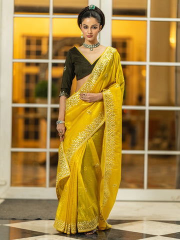 Yellow Embroidered Organza Saree With Unstitched Blouse Piece
