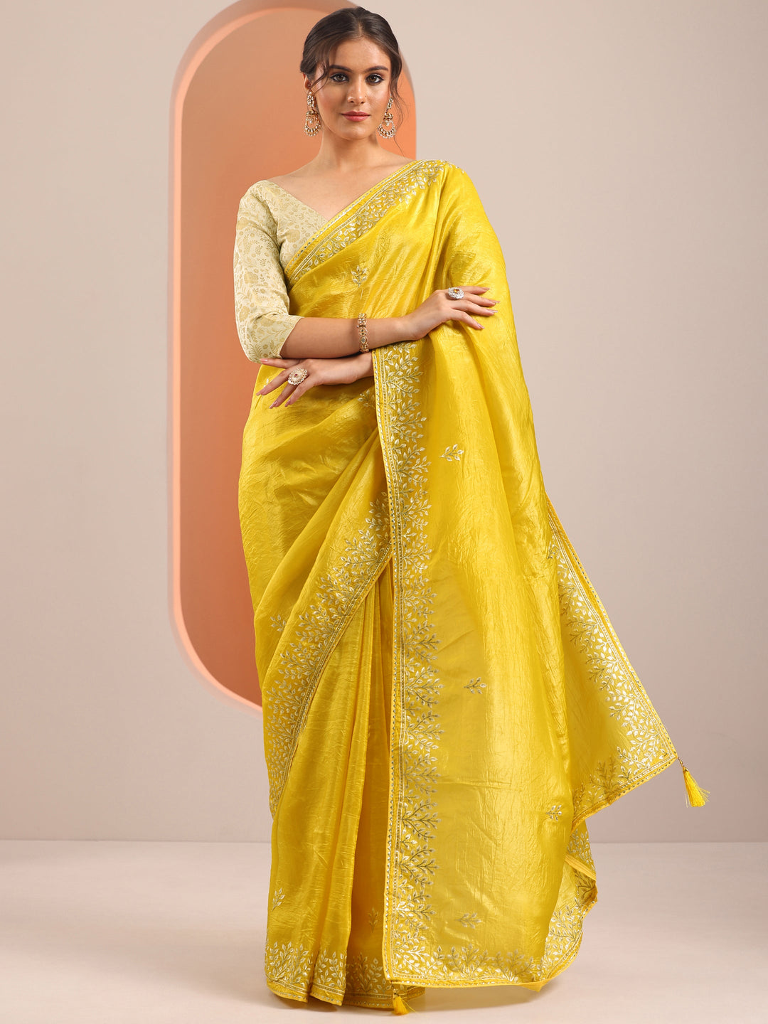  Yellow Embroidered Organza Saree With Unstitched Blouse Piece 