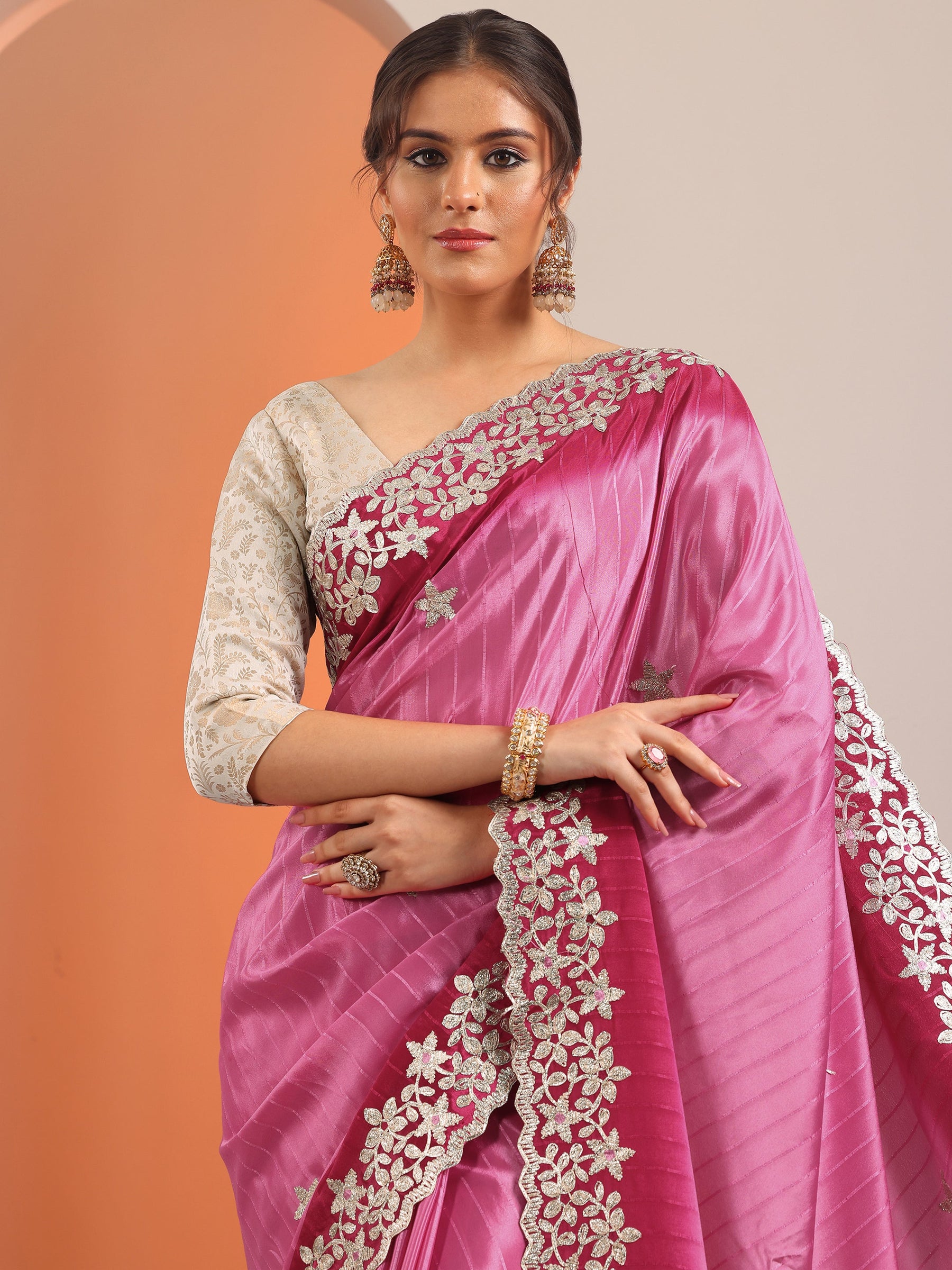 Pink Embellished Crepe Saree With Unstitched Blouse Piece