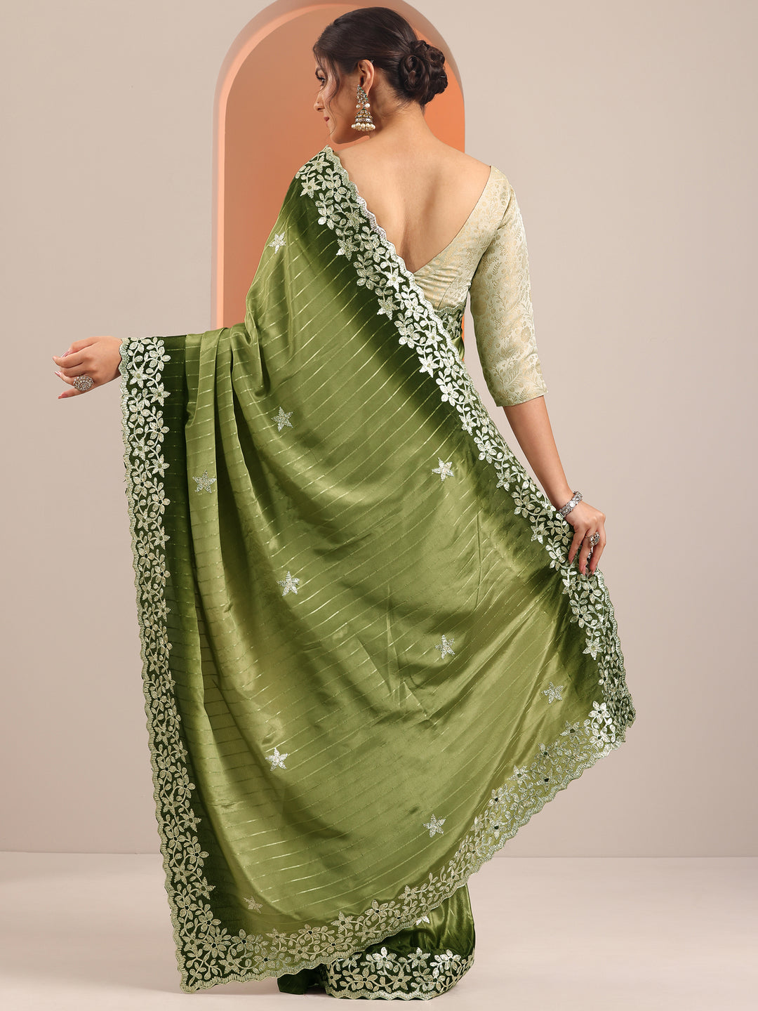  Green Embellished Crepe Saree With Unstitched Blouse Piece 