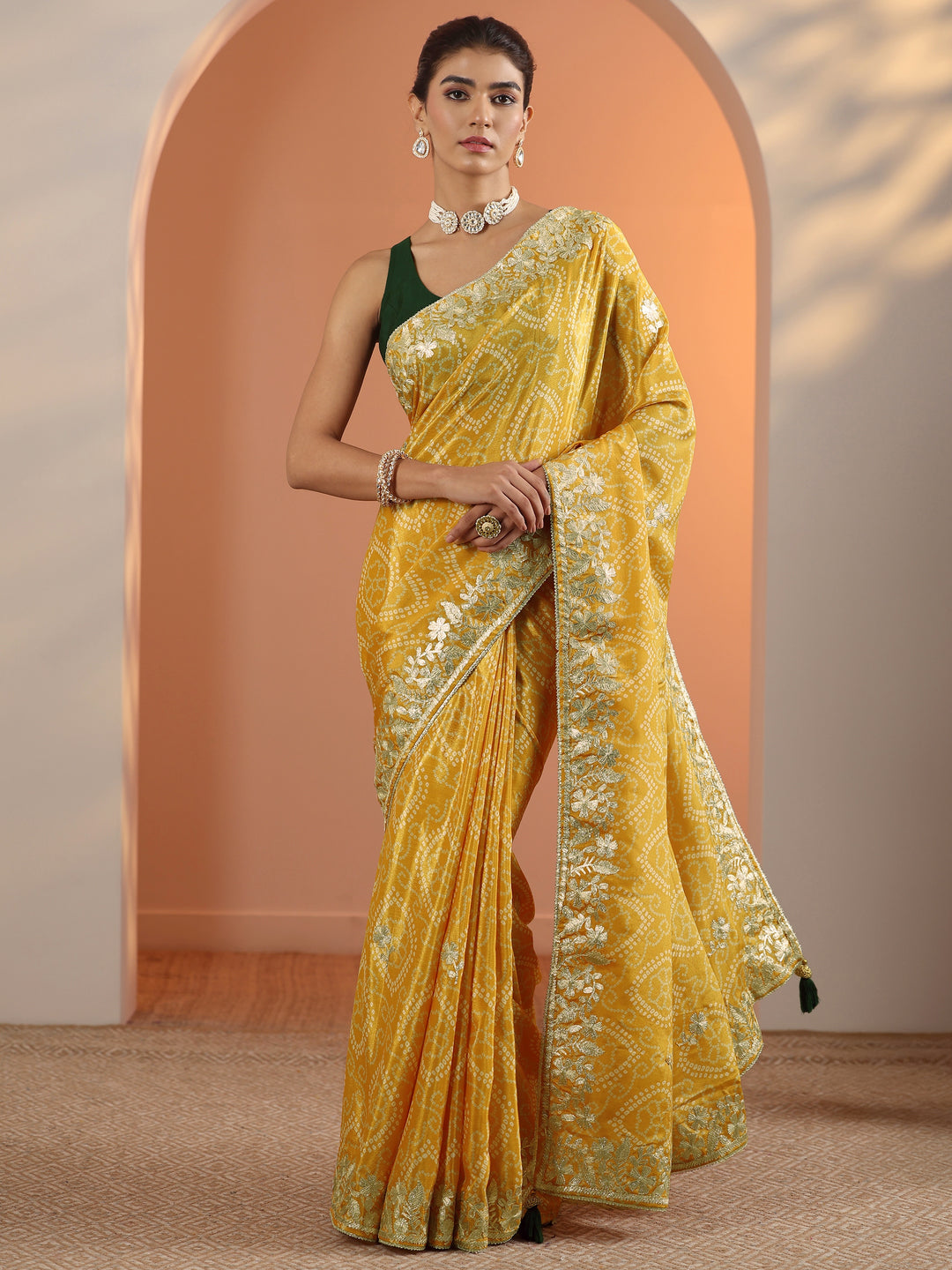  Yellow Printed Chinon Saree With Unstitched Blouse Piece 