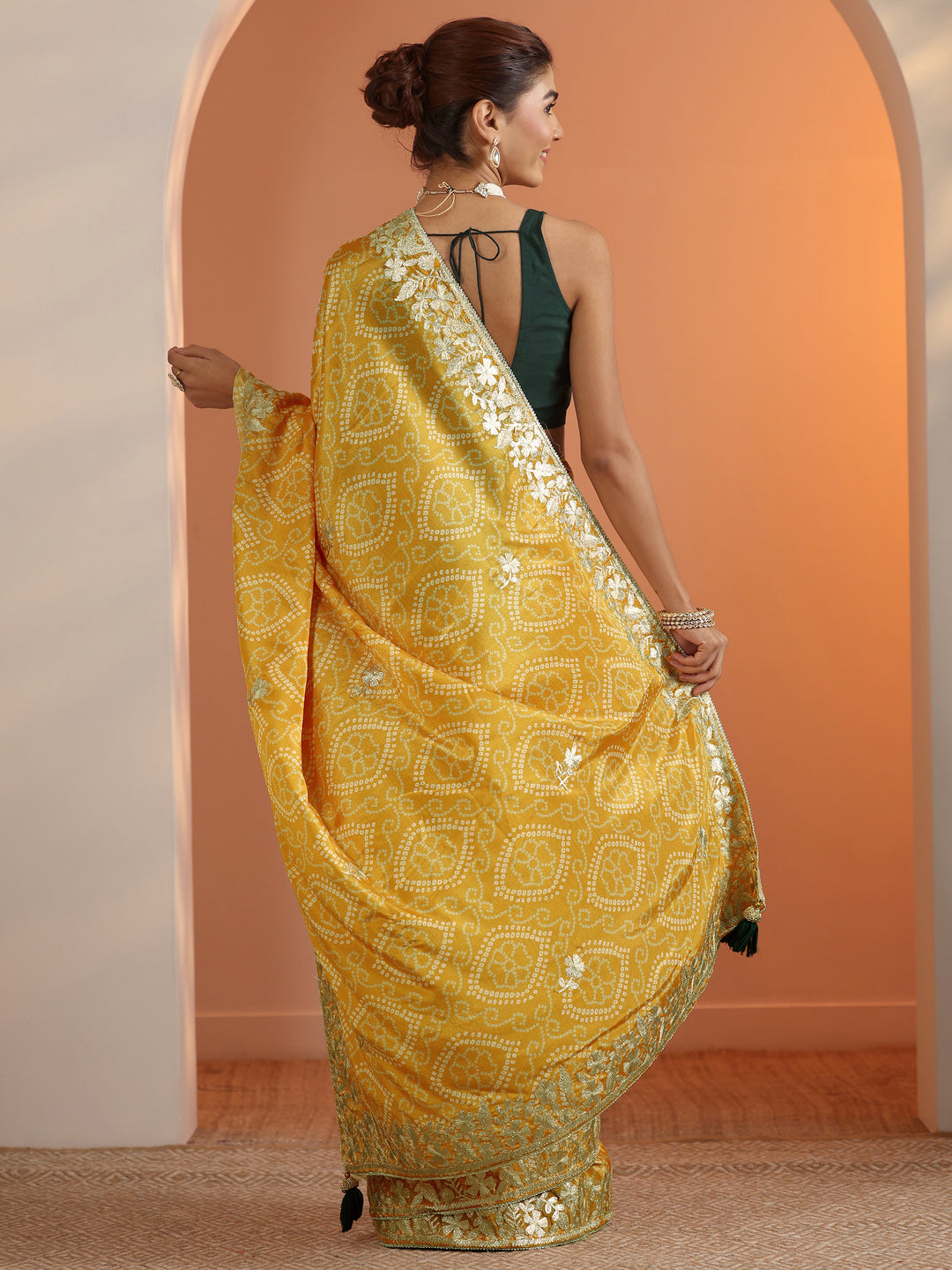  Yellow Printed Chinon Saree With Unstitched Blouse Piece 