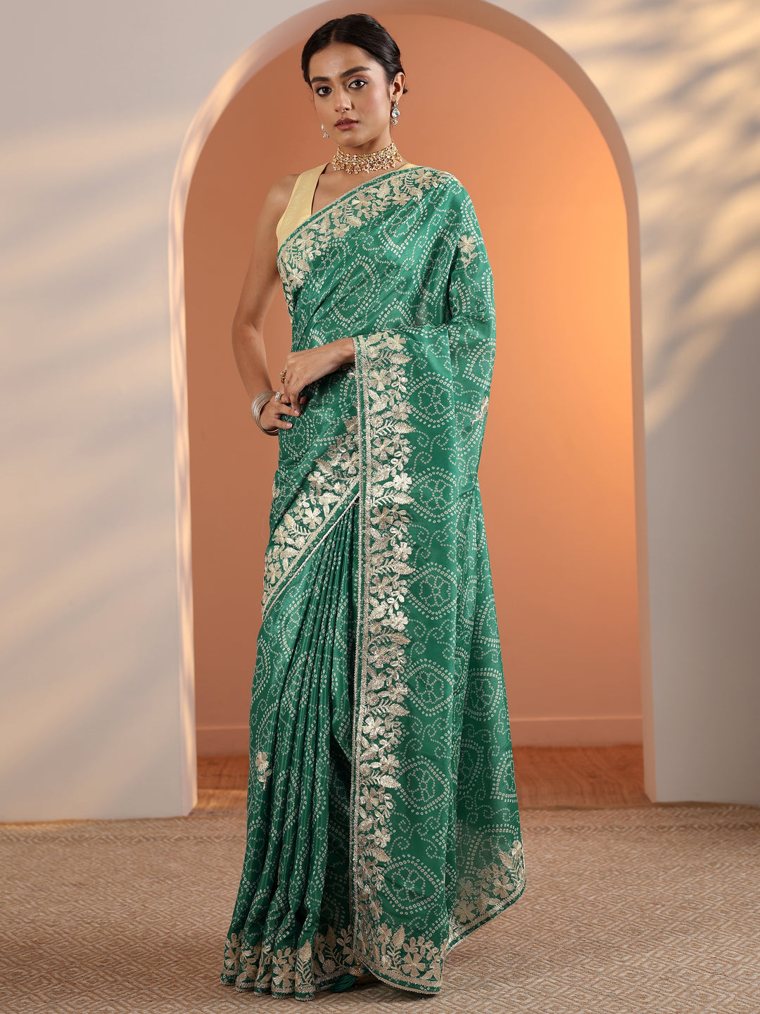 Green Printed Chinon Saree With Unstitched Blouse Piece 