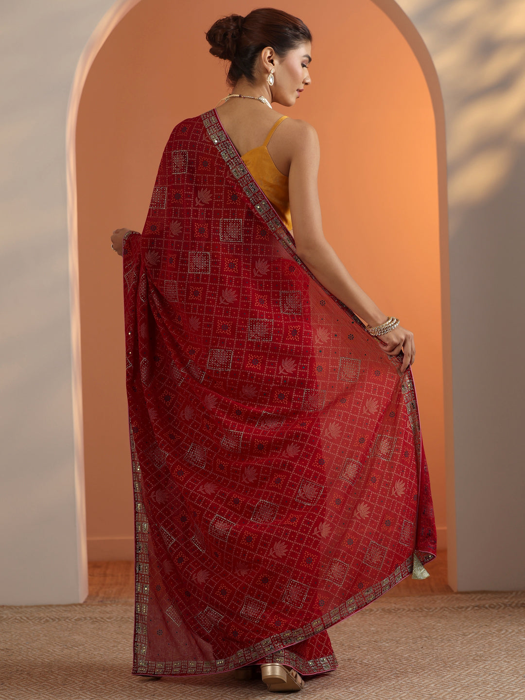  Red Printed Georgette Saree With Unstitched Blouse Piece 