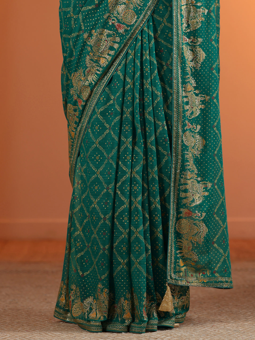  Green Printed Georgette Saree With Unstitched Blouse Piece 