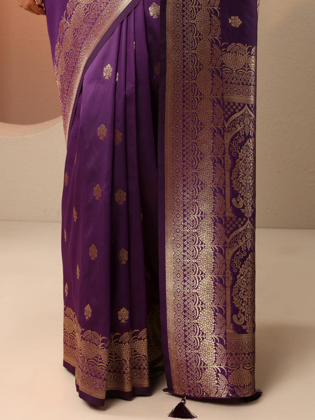  Purple Woven Design Banarasi Silk Blend Saree With Unstitched Blouse Piece 