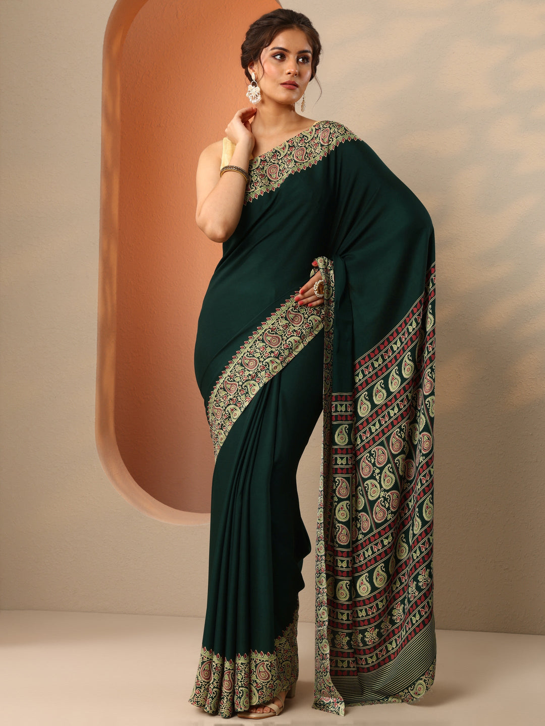 Green Solid Satin Saree With Unstitched Blouse Piece