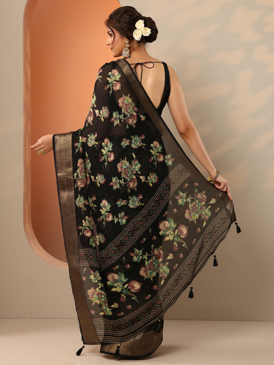  Black Printed Georgette Saree With Unstitched Blouse Piece 