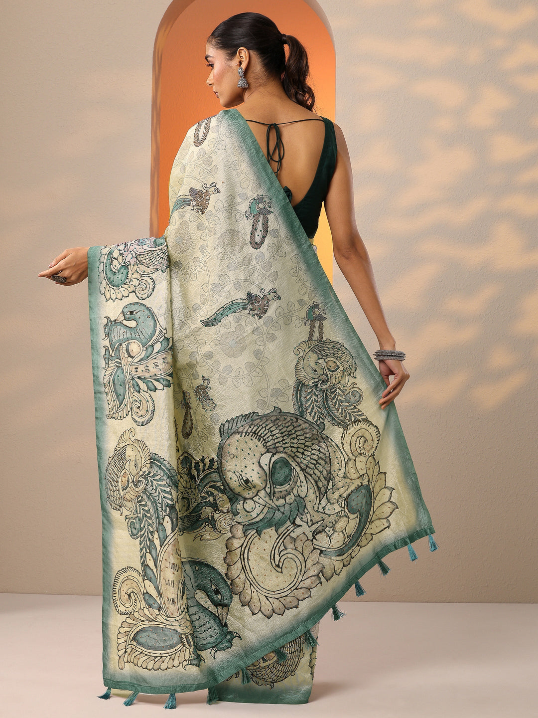  Beige Printed Silk Blend Saree With Unstitched Blouse Piece 
