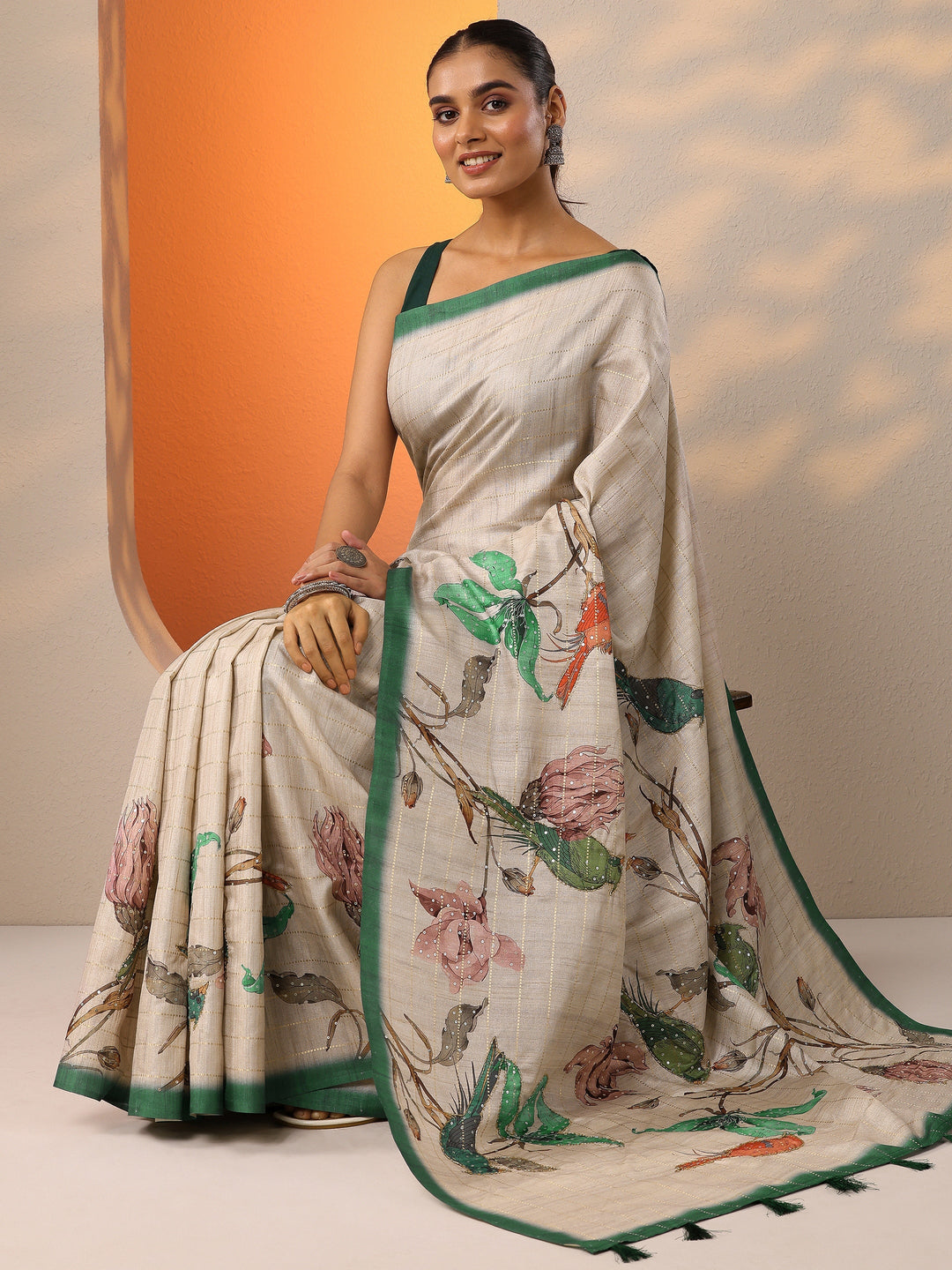  Beige Printed Silk Blend Saree With Unstitched Blouse Piece 