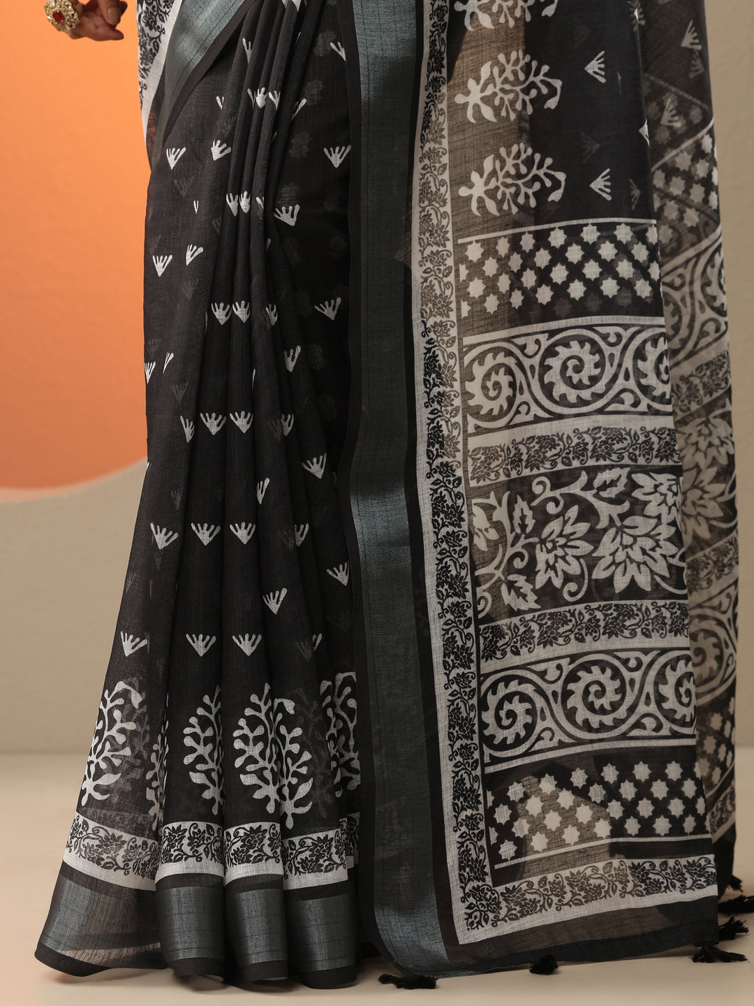  Black Printed Cotton Blend Saree With Unstitched Blouse Piece 