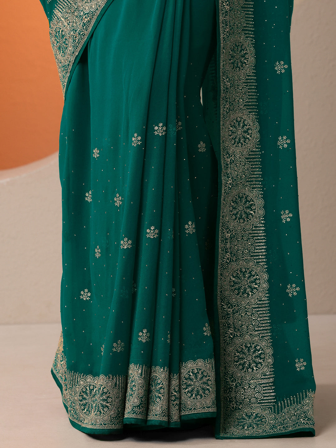  Green Embroidered Georgette Saree With Unstitched Blouse Piece 