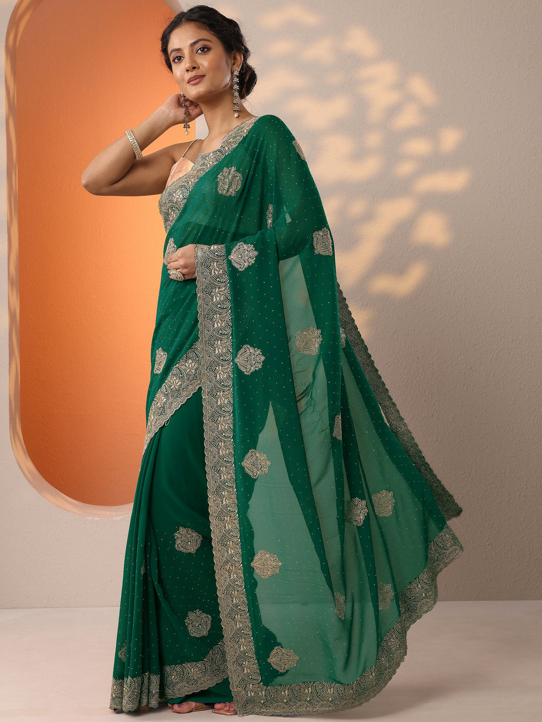  Green Embroidered Georgette Saree With Unstitched Blouse Piece 