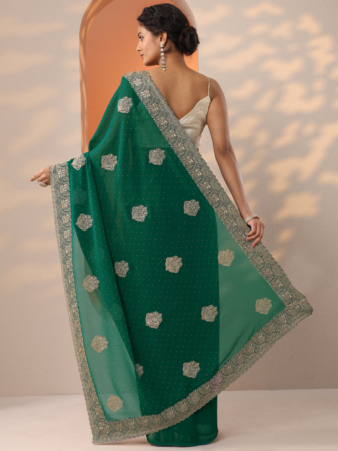  Green Embroidered Georgette Saree With Unstitched Blouse Piece 