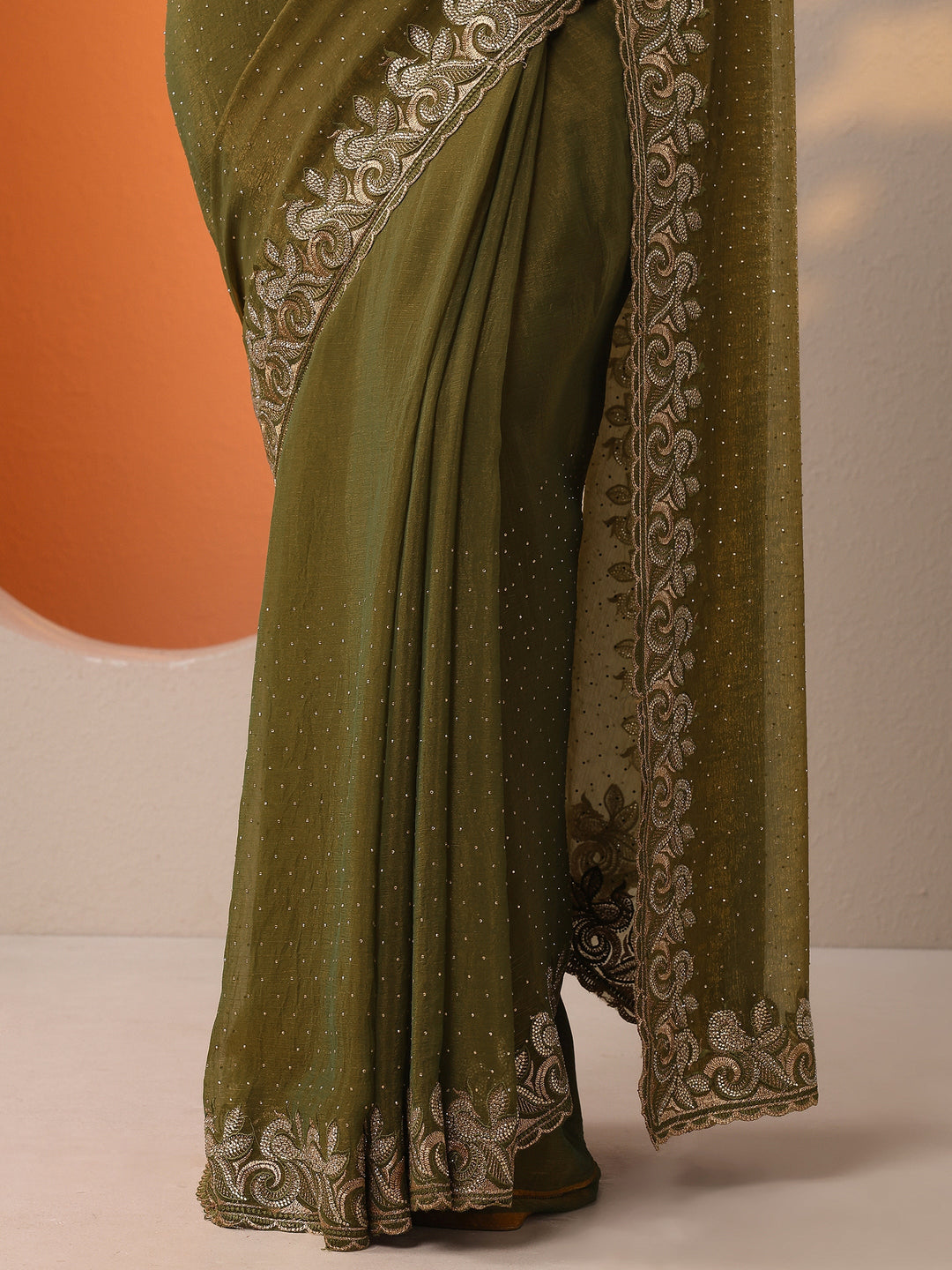  Green Embellished Organza Saree With Unstitched Blouse Piece 
