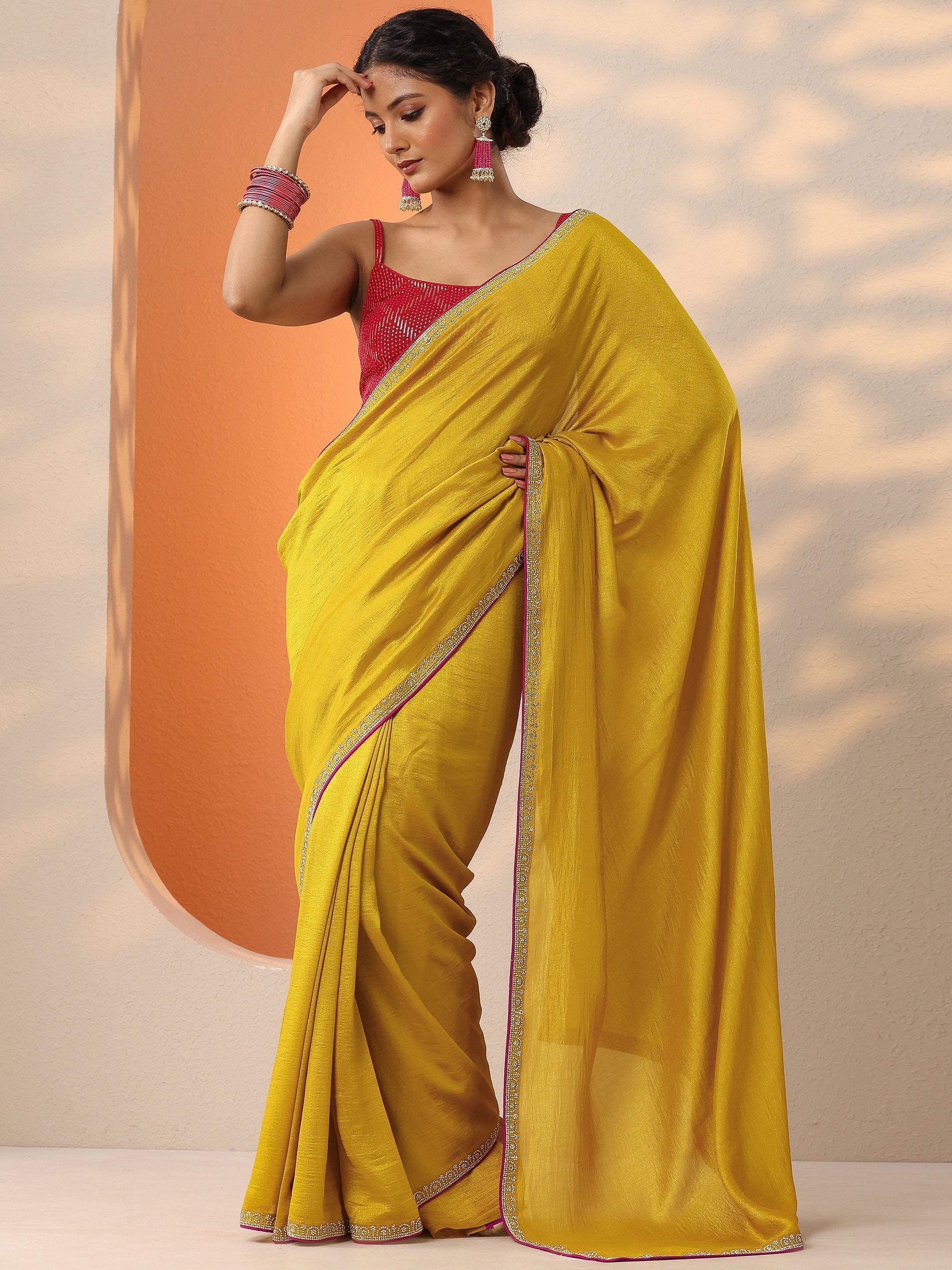 Mustard Solid Silk Blend Saree With Unstitched Blouse Piece-image-31
